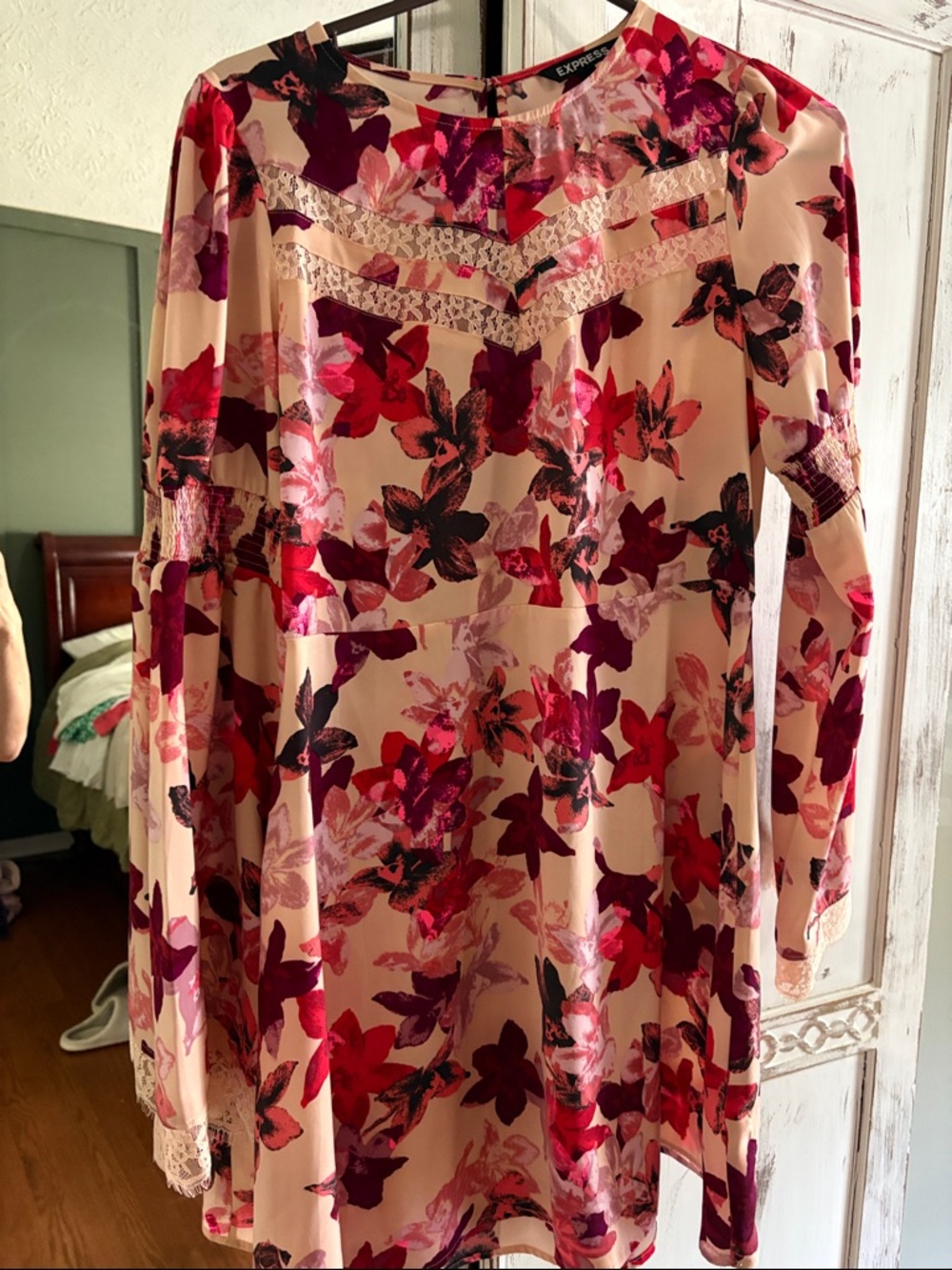 Express Floral Long-Sleeve Lace-Trim Dress in Blush and Fuchsia